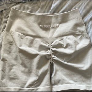 (Found trade) ISO TRADE Alphalete Amplify Silver Sky Shorts